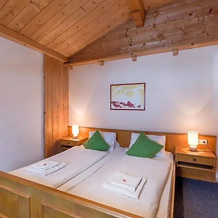 Frühstückspension Konrad 3*